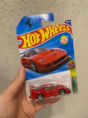 Ferrari F40 Hotwheels Lacrada