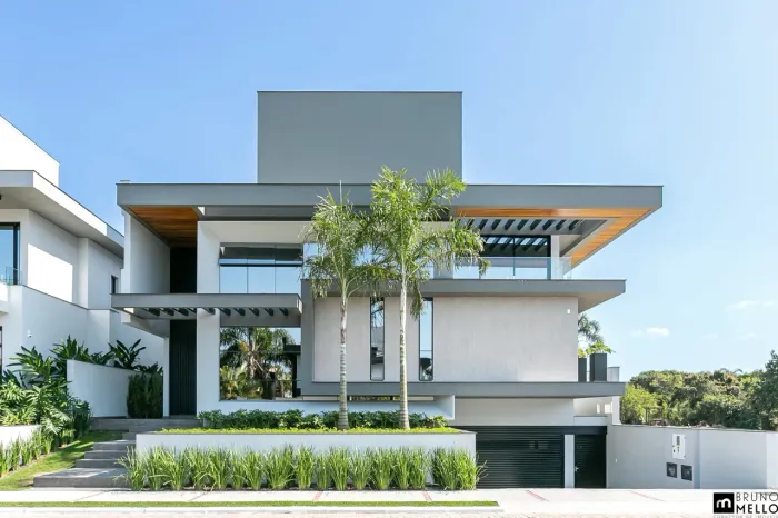 Casa em condomínio fechado com 6 suítes em Jurerê Internacional, Floripa/SC