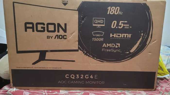 Monitor curvo AOC Agon 32" Quad HD curvo