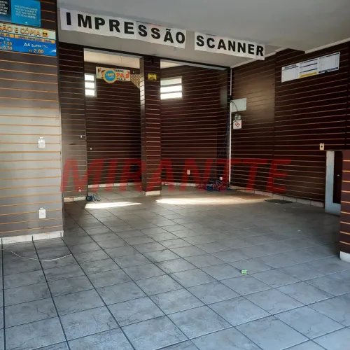 Comercial de 125m² em Santana