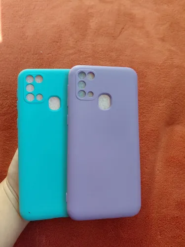 Vendo 2 Capinhas para Celular M31