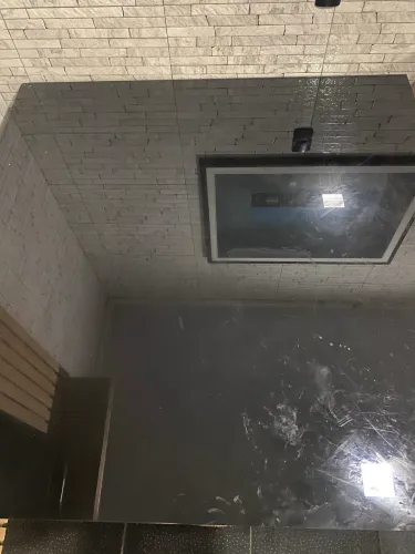 Vendo mesa de tampo de vidro