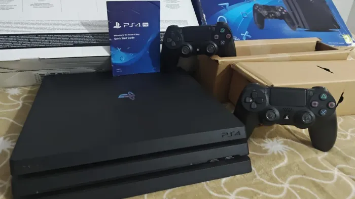 PS4 SLIM 1 TB 