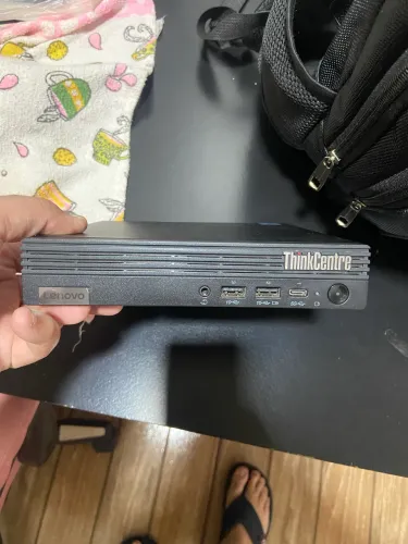 Computador ThinkCentre M70q ( Não Liga )