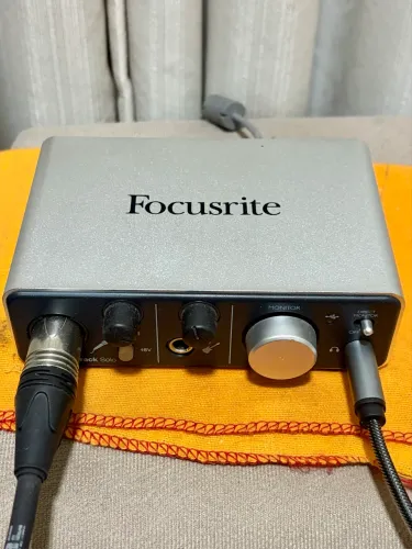 Interface Focusrite itrack Solo 24 bits 2x2