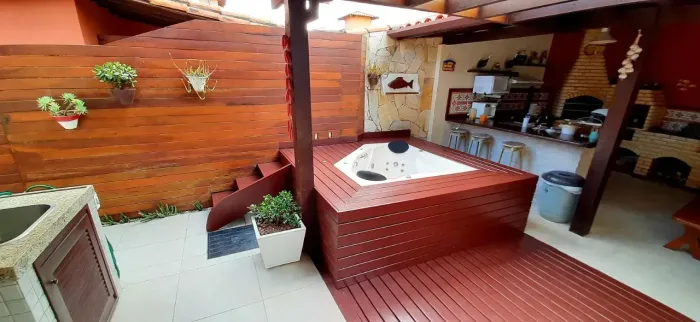 Casa em condominio a venda em Buzios, 4 Quartos, 100 m da praia