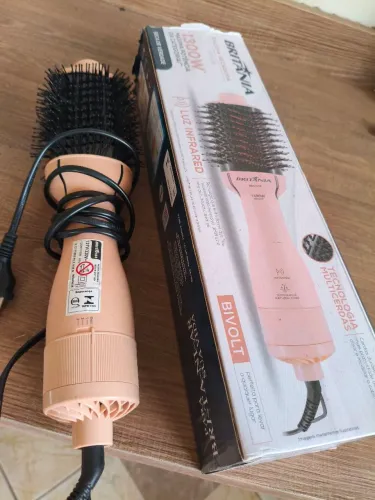 Escova secadora Britânia 1300W