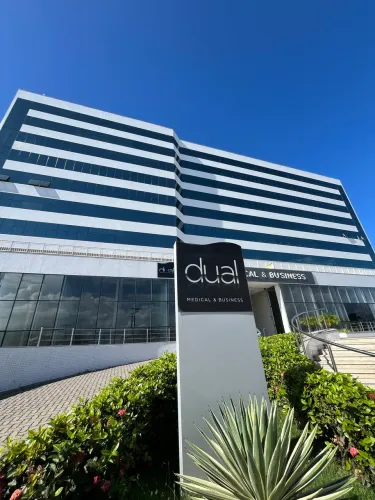Vendo sala comercial, 30m2, Lauro de Freitas, 150mil, abaixo do preço de mercado.