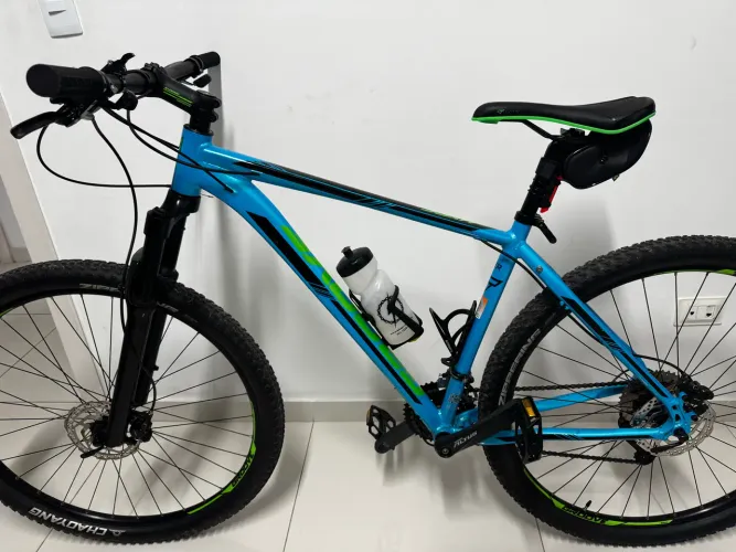 ? Groove Hype 70 ? Aro 29 | 27 Velocidades | Shimano Altus