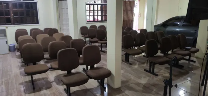Cadeiras para igreja