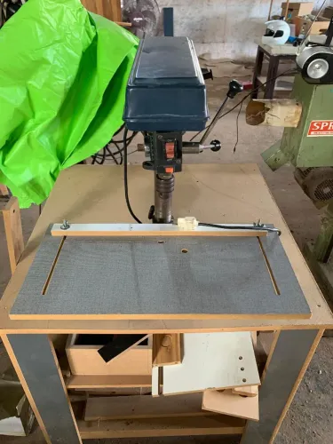 Furadeira Vertical SCHULZ de bancada