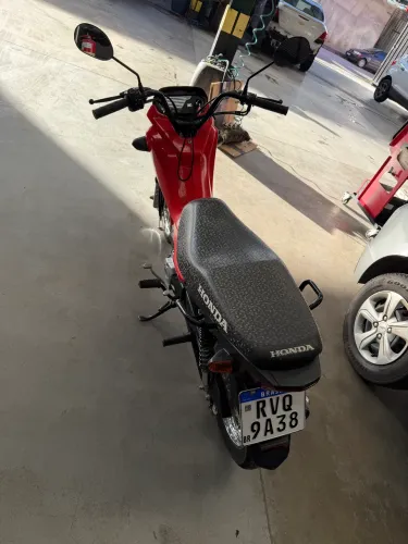 Pop 110 muito nova com pneu traseiro zero e 2026 PAGO