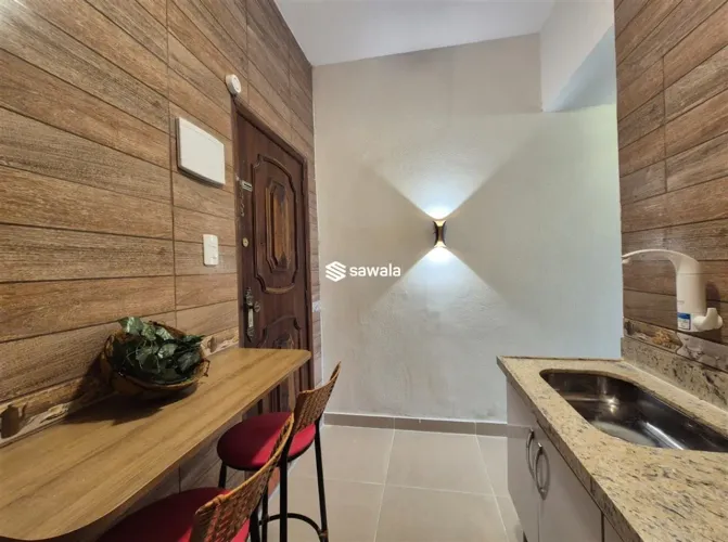 Studio Reformado na Rua Washington Luiz  Charme, Conforto e PraticidadeApartamento à venda