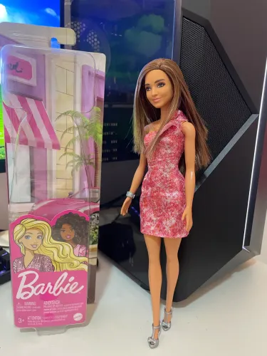 Boneca Barbie Glitter
