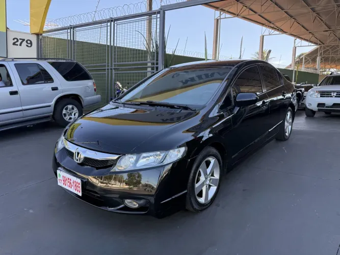 Honda Civic Sedan LXS 1.8/1.8 Flex 16V Aut. 4P 2010