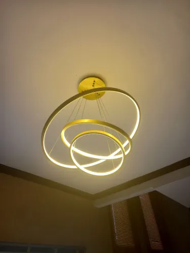Lustre Led dourado 