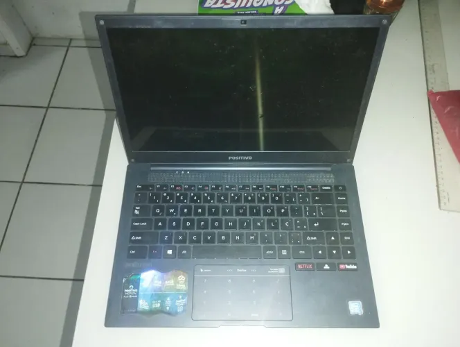 Notebook positivo MOTION PLUS