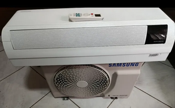ar Samsung 12 inverter