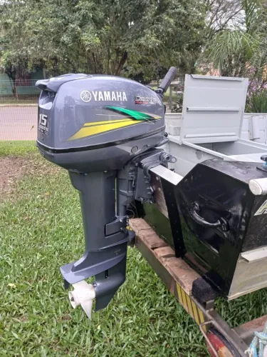 BARCO MARCA PETYBRASIL MOD 600-S