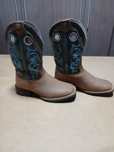 Bota country feminina cano alto 37