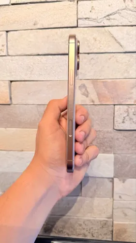 IPHONE 16 Pro Max  256GB Titânio Deserto 