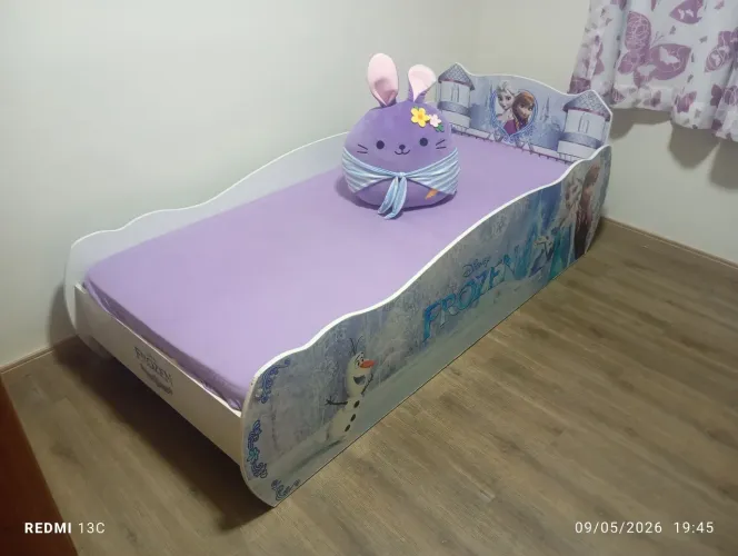 Cama personalizada FLOZEN