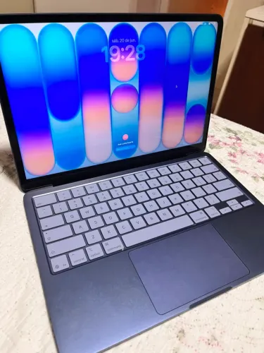 Mac Book