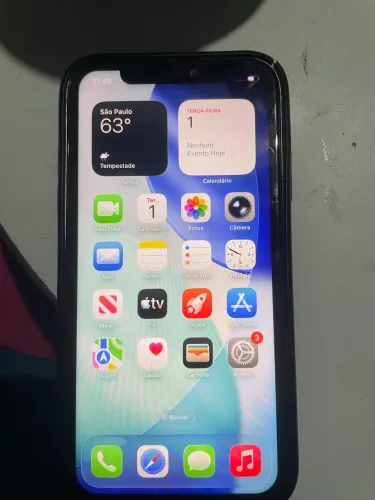 iPhone 11 com defeito