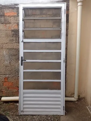Porta Basculante Branca
