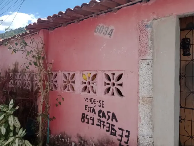 VENDO CASA EM MONGUBA