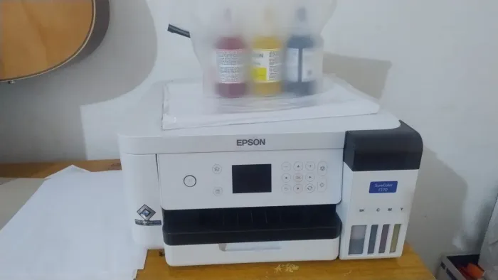 Epson SureColor F170 - Impressora de Sublimação