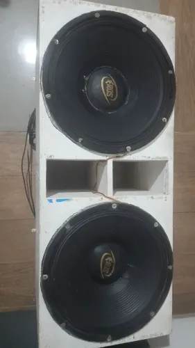 Equipamentos de som automotivo