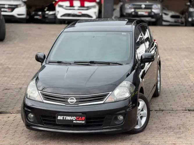 Nissan Tiida SL 1.8/1.8 Flex 16V Aut. 2013