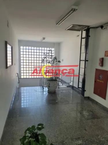 SALA COMERCIAL 62m² - PARA LOCAÇÃO NO CENTRO GUARULHOS - SP R$ 1.600,00