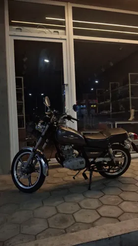 Suzuki Intruder 125 2016