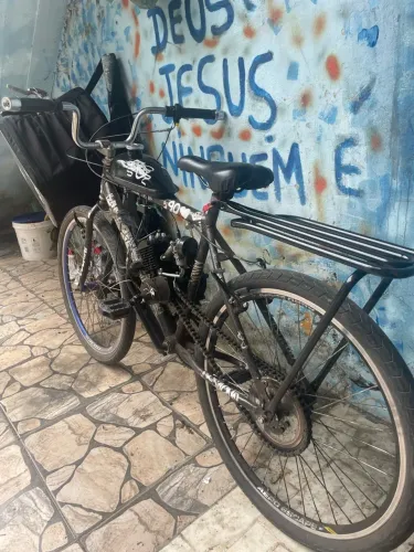 Vendo bike motorizada excelente para o dia a dia e pra lhe leva a seu trabalho 