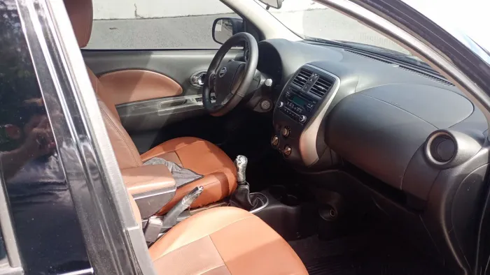 Nissan March SV 1.0 12V Flex 5P 2016