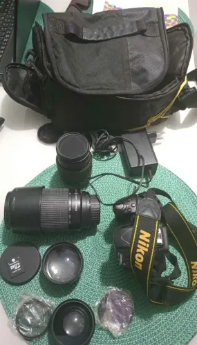 Câmera Nikon D3300 Baixei o valor Pra vender logo 