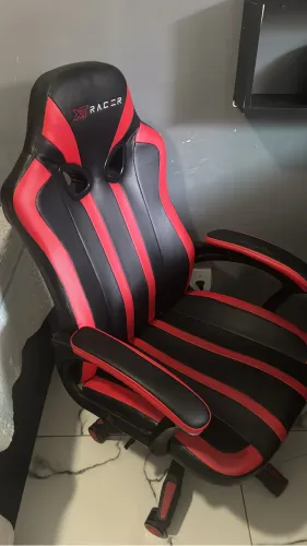Cadeira Gamer à Venda