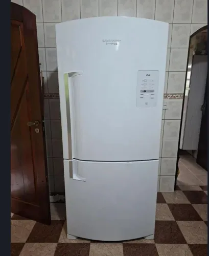 Geladeira frost freer gelo seco