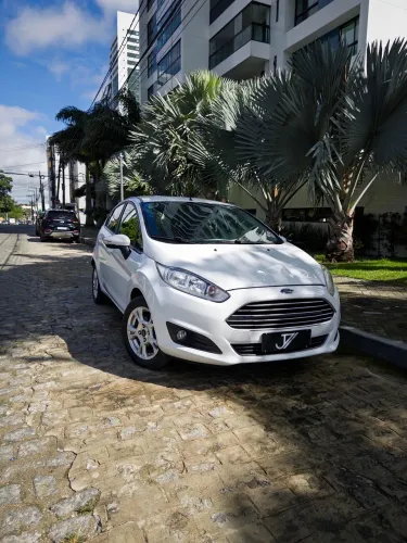Ford Fiesta 1.6 16V Flex Mec. 5P 2015