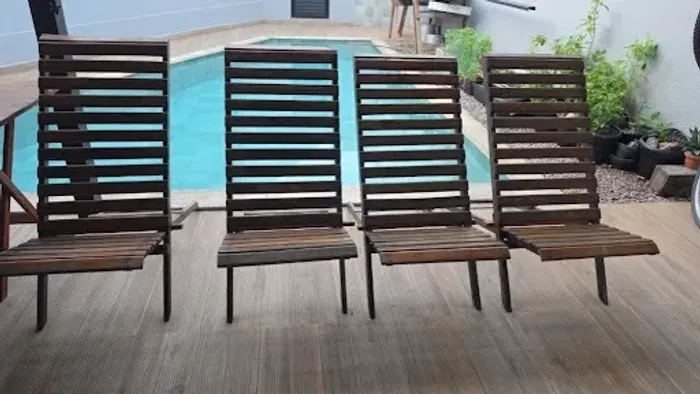 Conjunto de 4 Cadeiras de Madeira com Reclinação