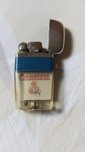 Isqueiro Antigo Scripto À Fluído Atlas California #