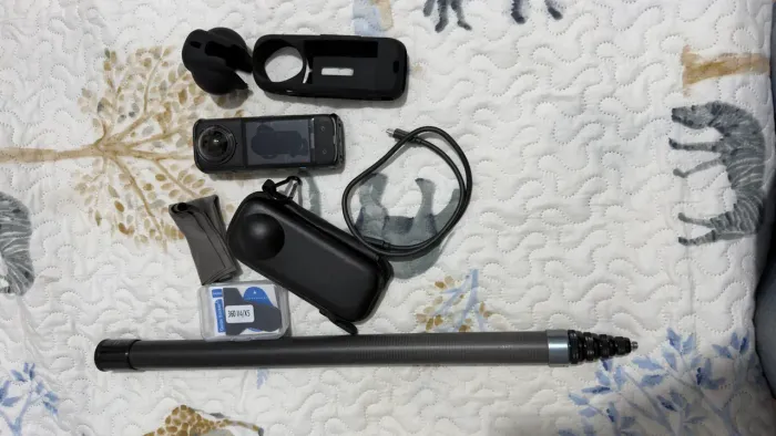 Insta360 X4 + Bastão 3m | Estado de Nova
