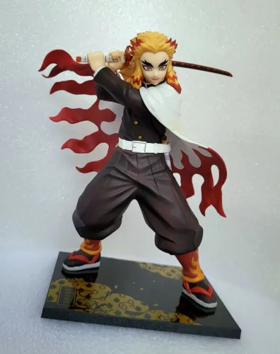 Figure Kyojuro Rengoku Kimetsu no Yaiba Bandai Spirits Jp