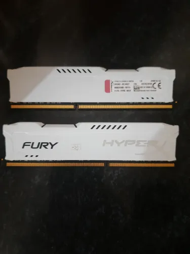 2 Memória RAM DDR3 8 GB Hiperx