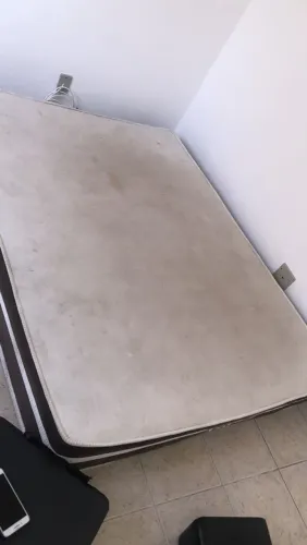 Vendo Cama Box de Casal