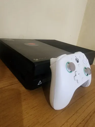 VENDO XBOX ONE FAT 500GB +80 JOGOS