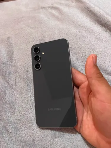 Samsung galaxy s23