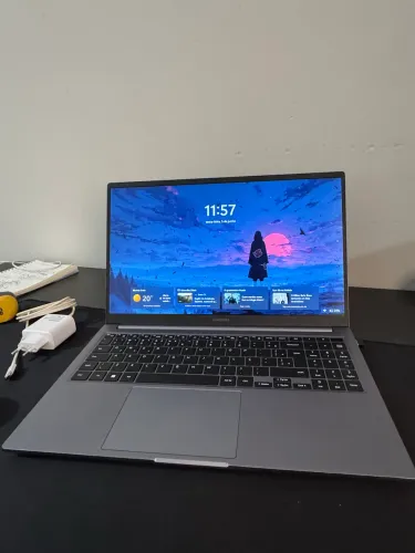 Samsung Galaxy book 4 